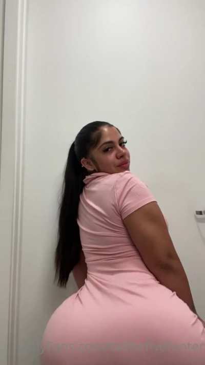 Hit me if you'd like to join the Tai group, all ppv's, customs & lives get uploaded just ask for proof.