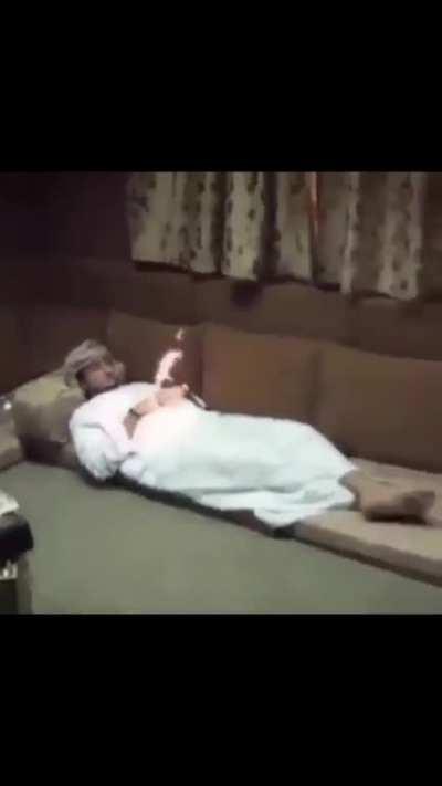 Un dia normal en Arabia saudita, debemos revivir este reddit