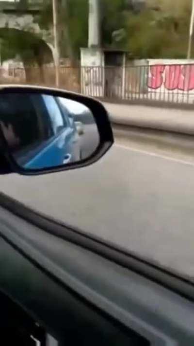 Jaspion fazendo patrulhamento