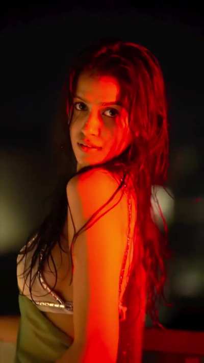 Niki lalwani new reel..🥵