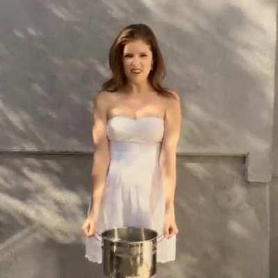 Anna Does the Ice Bucket Challenge 8/18/2014