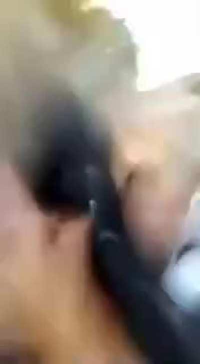 Из за неё он пролил своё пиво!