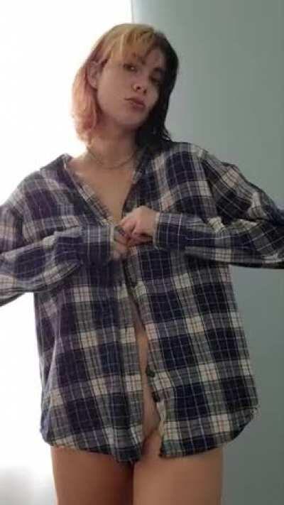 The most of my pussy I've ever shown on reddit