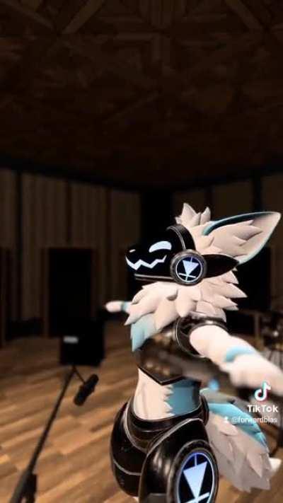 Forward sings the song of his People [ 🐦 @ForwardBiasPro]