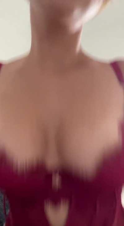 I’m staying up on Reddit so i can show off my body to you