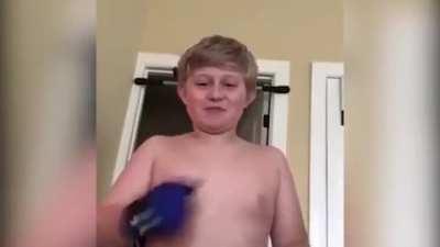 HMJB as I show you how to do a pull up!