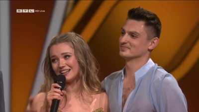 Julia Beautx Let´s Dance Show 28.04.23 - Part 1/4 .... BILDMATERIAL VON UND MIT IHRER SCHWESTER BLEIBT HIER WEITERHIN VERBOTEN! Das hier ist eine Ausnahme, mit Genehmigung von ganz oben, weil die Schwester eben das Thema ist.