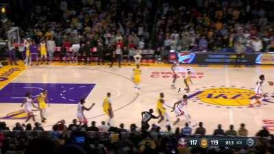 [Highlight] Kevin Porter misses the pull up 3 for the win