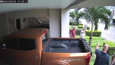 After 3 year Beef with your neighbor