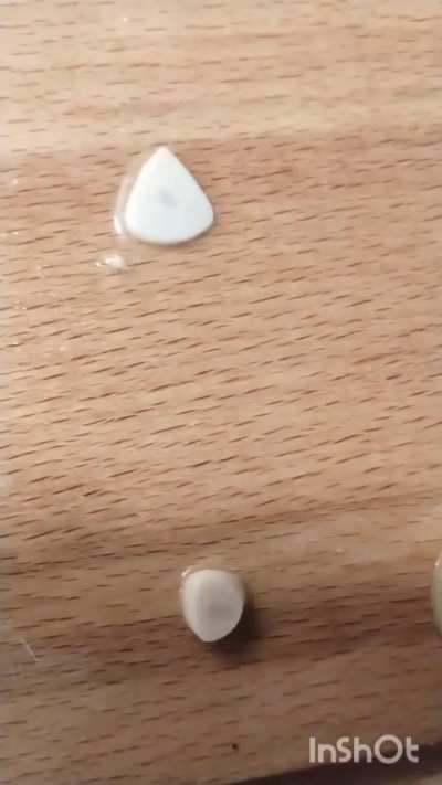 Olive vs. AliExpress knife