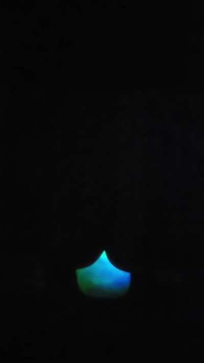 Talk about a glow up. L Vector isn't [m]uch of a challenge anymore, but I do so love how he looks under a blacklight. 😍