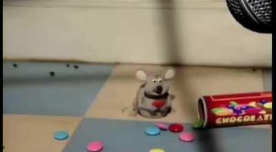mouse eats chocolate while hearing Bayonetta fight in purgatorio