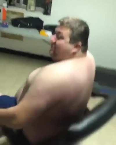 Gonna lean back and relax for a bit