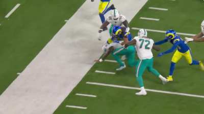 Tua Tagovailoa throws a pick and then, despite his concussion history, lowers the head to make a tackle 