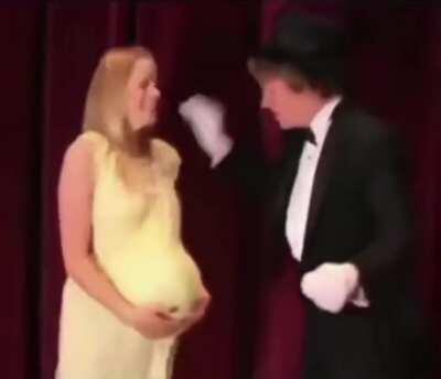 .Rip Filho ou filha (sim eu apenas compartilhei o vídeo pra mostrar pro pessoal aqui )