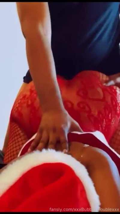 When my boyfriend makes me mad… I go to the gym to relieve some stress 🙇🏻‍♀️