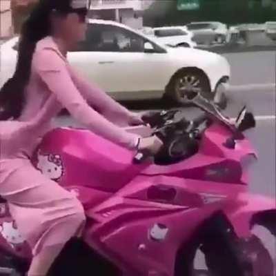 Me pulling up on the Seraqueen haters now that she’s in LOR 🔫⭐️🌊