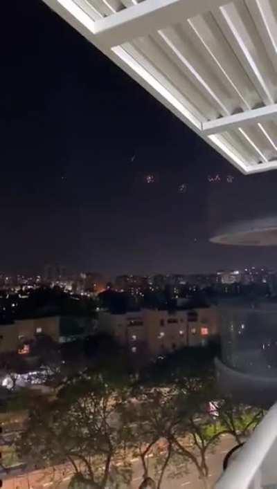 Barrage of missiles fired upon Ashkelon, Israel