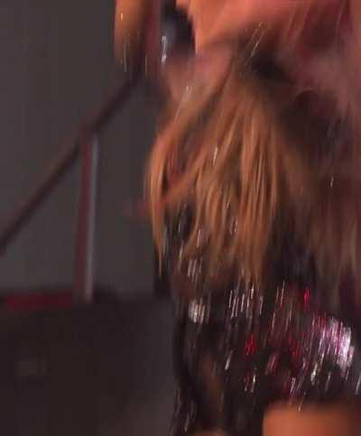 That incredible thigh jiggle