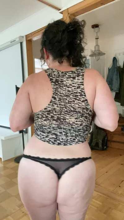 If I moved in next door, would you try to fuck me?