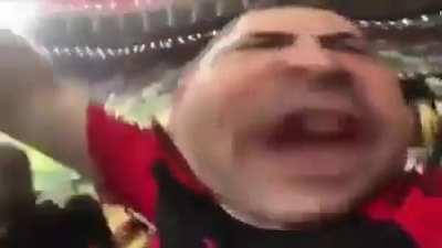 Oh! Tem que mandar isso mesmo!!