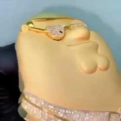 Do you notice him???