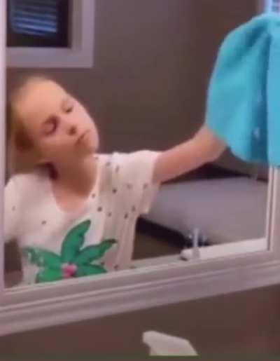 Clean mirrors equal a bright future 🇺🇸