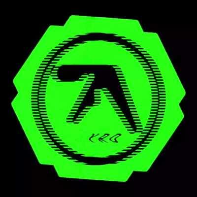 yo, i made this for my multimedia coursework. syro is my most listened album by far. enjoy :^)