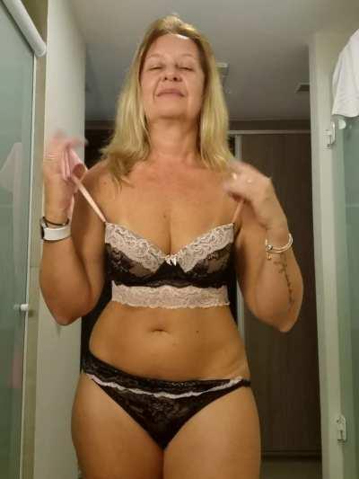 Could I be your next door Gilf?