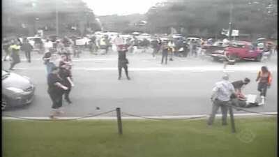 Tallahassee CCW holder gets attacked by mob, draws gun