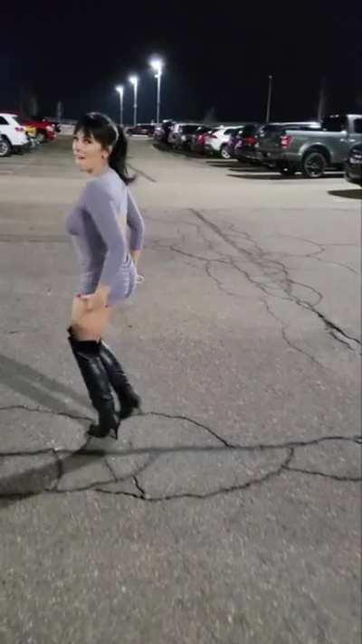 Should I stop showing off my Mombod? Be honest...