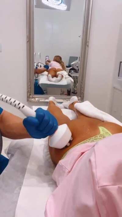 Megan working that ass