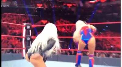 Love that Liv Morgan booty
