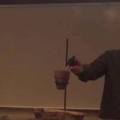 WCGW lighting thermite by hand