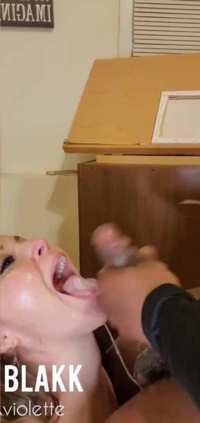 Thick mom learned how to please BBC very quickly