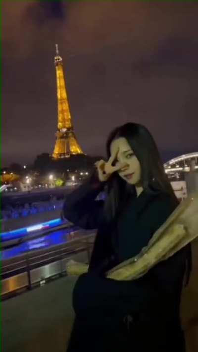 221004 aespa Instagram Story Updates with Karina #2