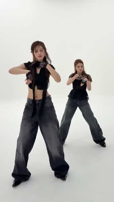 251009 NMIXX Tiktok update | We’ll still be each other, right?