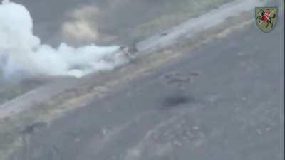 russian BMP getting a Javelin