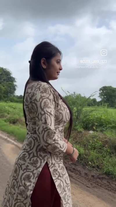 Gujarati bhabhi 🤤