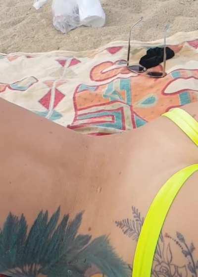 How's my beach booty? [f]