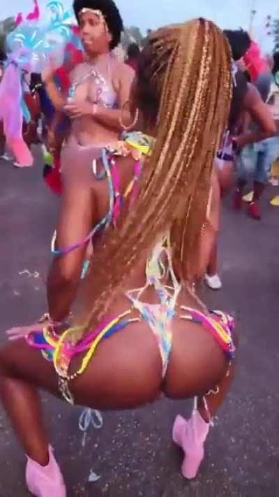 thats a whine @barbielovesuxoxo