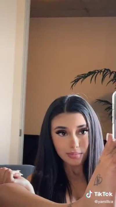 sexy Latina that sold me feet videos