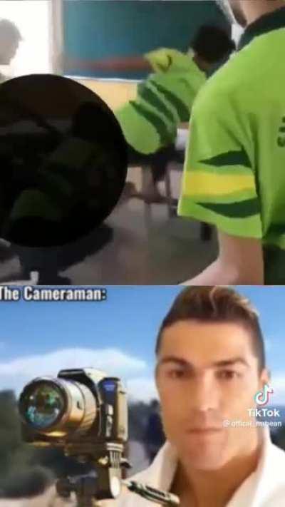 Cameraman always selamat
