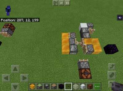 Reliable, small 2-way flying machine. 1 block smaller than the standard glazed terracota design