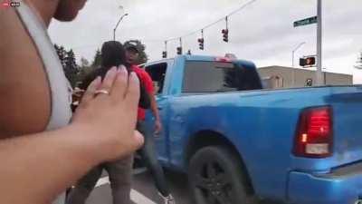 Guys from Tacoma, WA don't put up with BLM blocking the road