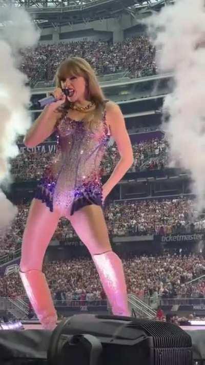 It's Taylor's World, we're just living in it.