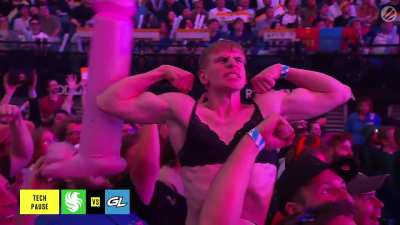 IEM Melbourne arena be like: