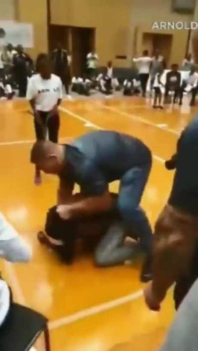 Dude drop kicks Arnold Schwarzenegger and quickly