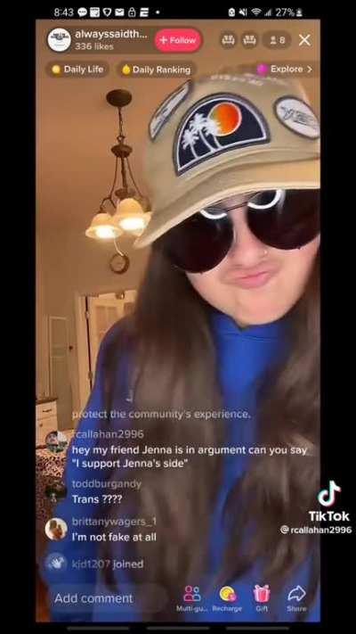 This guy makes people say I support “Jena’s side” on TikTok lives 😅