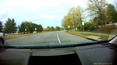 Silver SUV switches lanes, then decides to swerve back into my lane without bothering to check. MD drivers give me such anxiety...